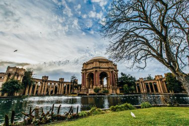 San Francisco, Ca - 19 Aralık 2013: Tarihi Saray görünümünü 