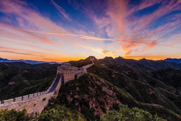 Beijing, China - AUG 12, 2014: Sunrise at Jinshanling Great Wall — Stock Photo, Image