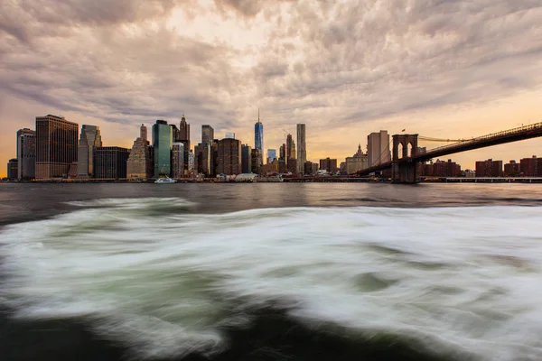 Günbatımı, aşağı Manhattan Skyline, New York Amerika Birleşik Devletleri