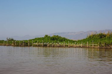 Inle Gölü, Myanmar - 25th Şubat 2014: Peyzaj görünümünü bir environ