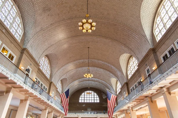 Wejście do Ellis Island National Museum of Immigration w Nowym Jorku Stany Zjednoczone — Zdjęcie stockowe