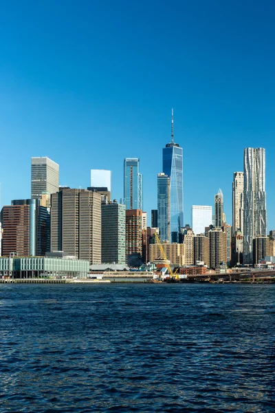 Nova Iorque / EUA - JUN 25 2018: horizonte de Lower Manhattan à luz do dia — Fotografia de Stock