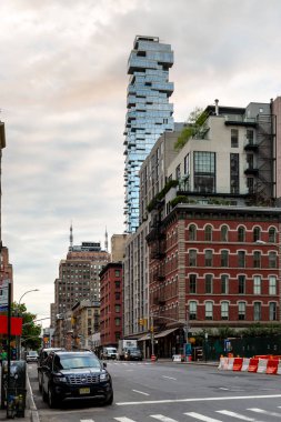 New York City / Usa - 20 Haziran 2018: New York 'ta Aşağı Manhattan Tribeca' daki gökdelen ve eski binalar