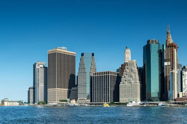 New York City / Usa - Jun 25 2018: Lower Manhattan skyline at early morning — стокове фото