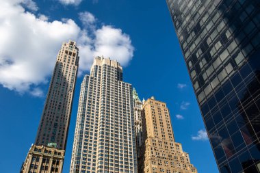 New York City / Usa - 18 Haziran 2018: Aşağı Manhattan 'daki Mali Bölge binaları cephesi ve apartmanları