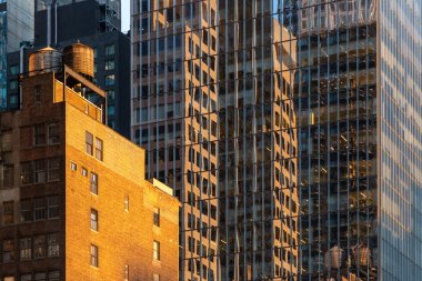 New York City / Usa - 19 Haziran 2018: Manhattan 'daki Midtown gökdelenleri ve binaları