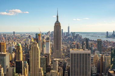 New York şehir manzarasının şehir merkezi ve şehir merkezi gökdelenleri