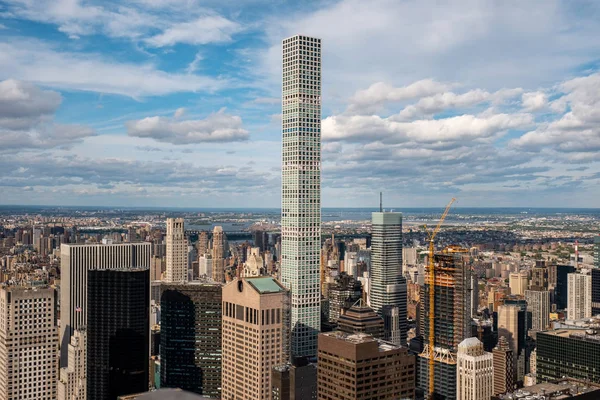 En haut de la ville et Central Park de New York vue sur le paysage urbain depuis le toit — Photo