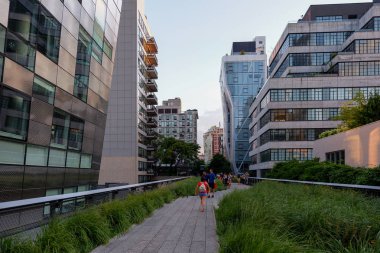 Manhattan Yazında Yüksek Hat Görünümü