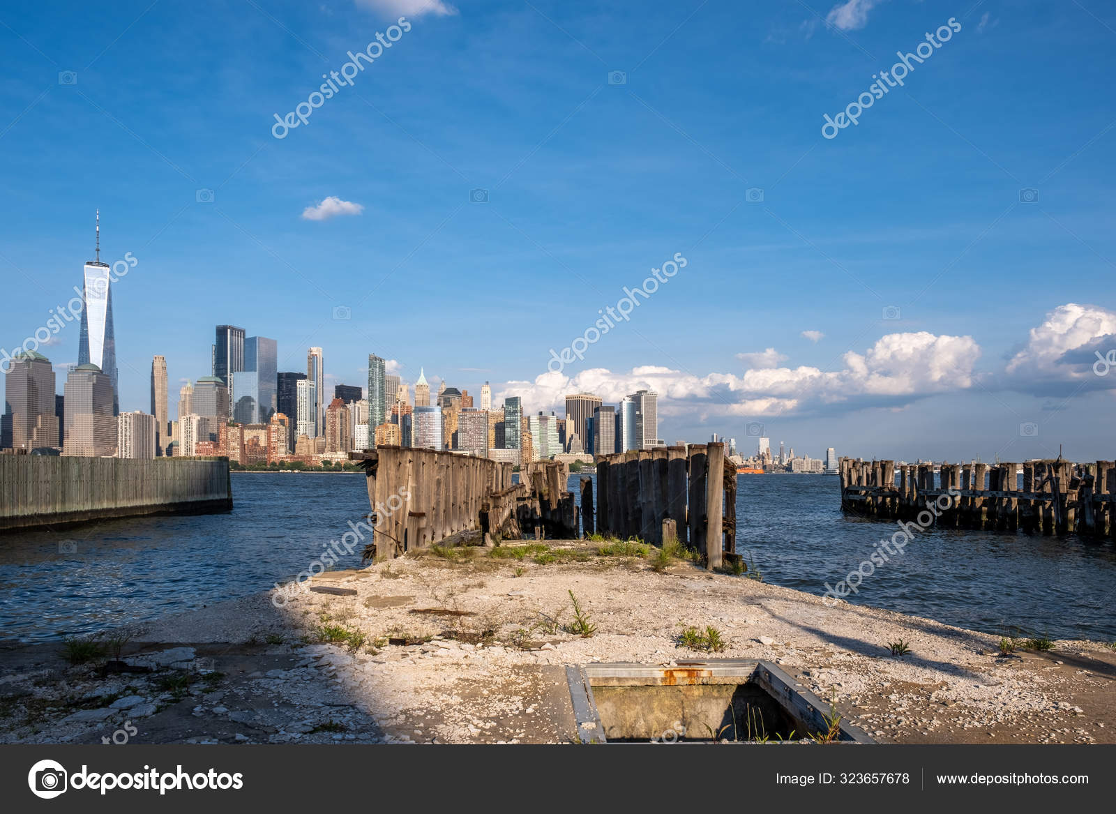 自由州立公园 英语 Liberty State Park 是美国新泽西州的一个公园 图库社论照片 C Edichenphoto