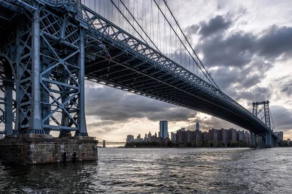 Domino Park in Williamsburg Brooklyn, Oude suikerfabriek — Stockfoto