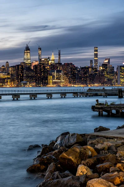 Domino Park in Williamsburg Brooklyn, Oude suikerfabriek — Stockfoto