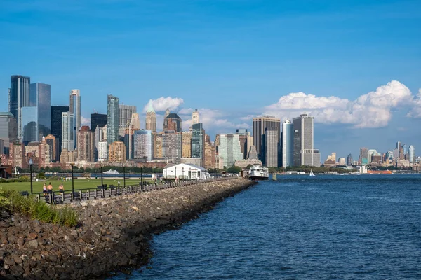 Liberty State Park is a park in the U.S. state of New Jersey opp — Stock Photo, Image