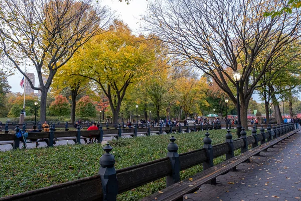 Colore fogliame autunnale di Central Park a Manhattan — Foto Stock