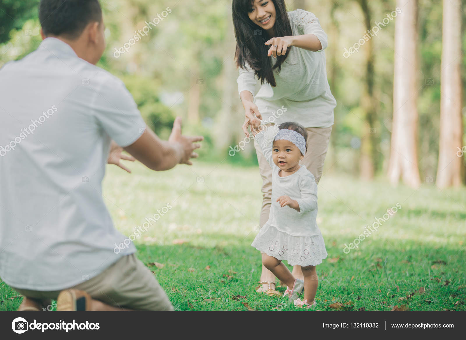 teaching baby to walk