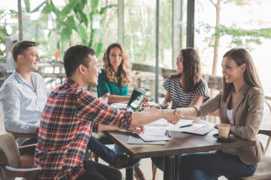 iki sallamak el ortak