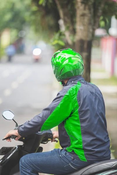 Man work as commercial motorcycle driver — Stock Photo, Image