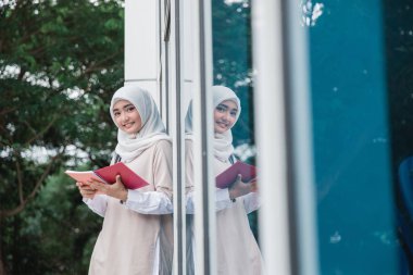 Kampüste Müslüman öğrenci