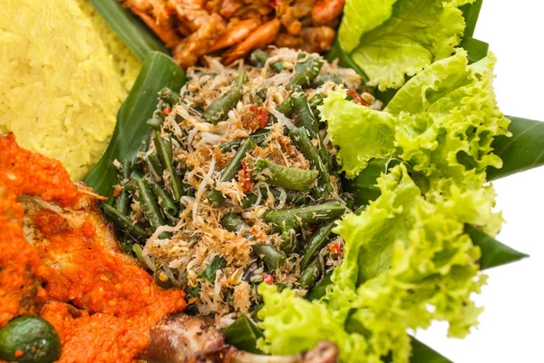 Tradiční indonéské jídlo — Stock fotografie