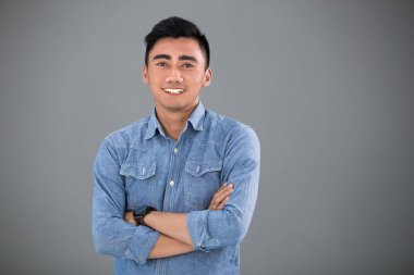 Zeki görünümlü erkek öğrenci