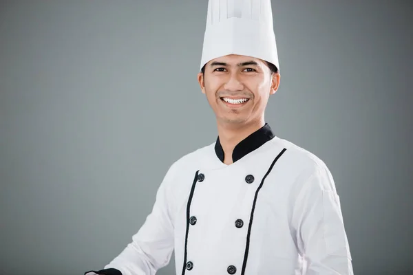 Sorrindo chef asiático — Fotografia de Stock