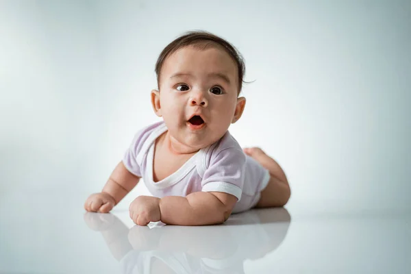 Baby is on his stomach development — Stock Photo, Image