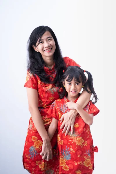 Moeder en dochter op Chinees nieuwjaar — Stockfoto