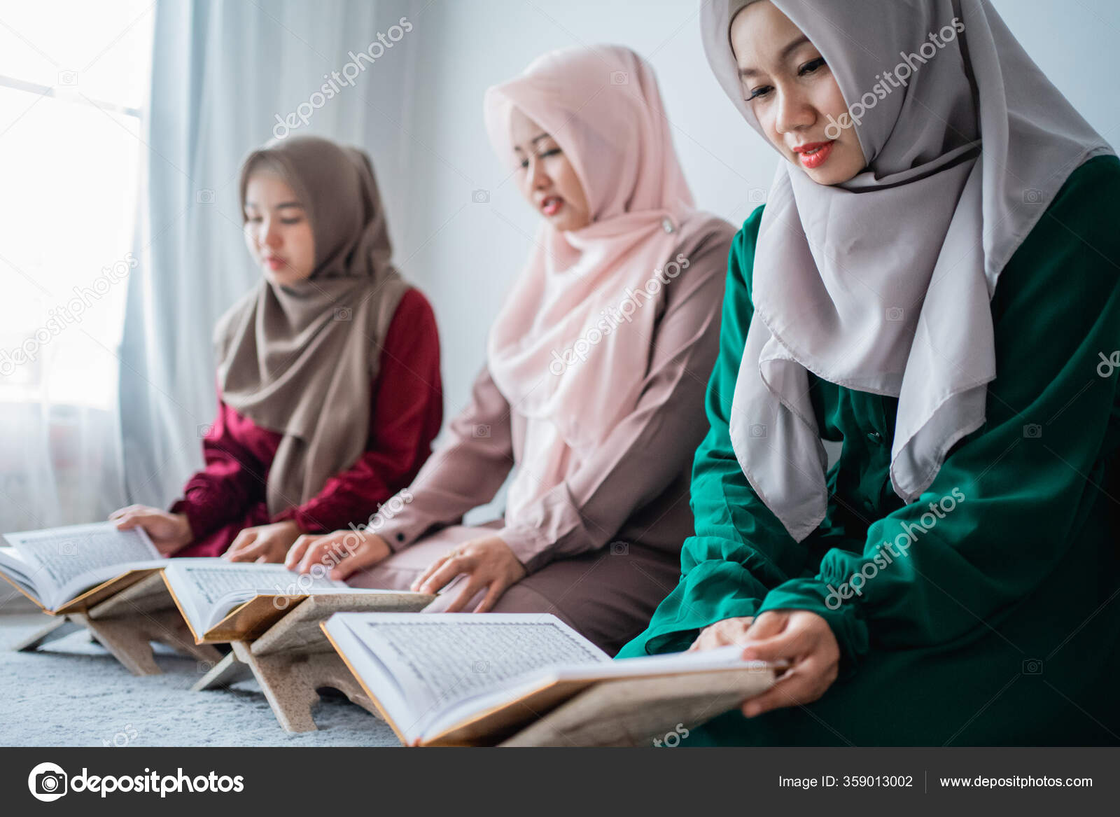 Download matematika islam 3 women