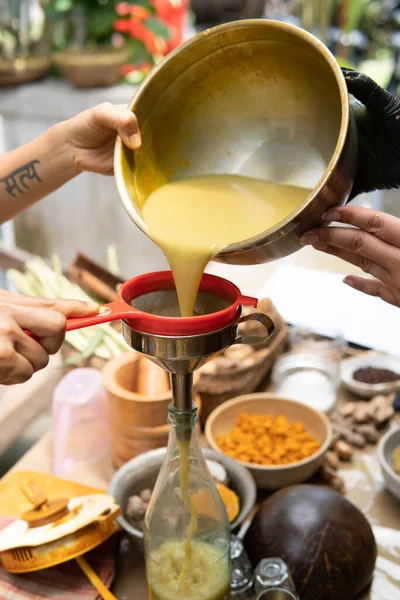 Jamu tradicional javanês bebida herbal saudável — Fotografia de Stock