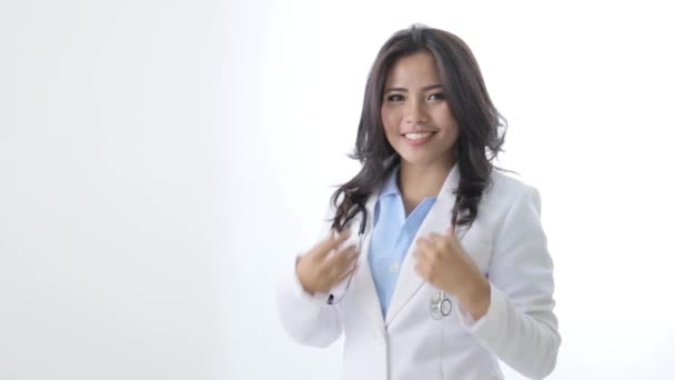 Potret dokter perempuan — Stok Video