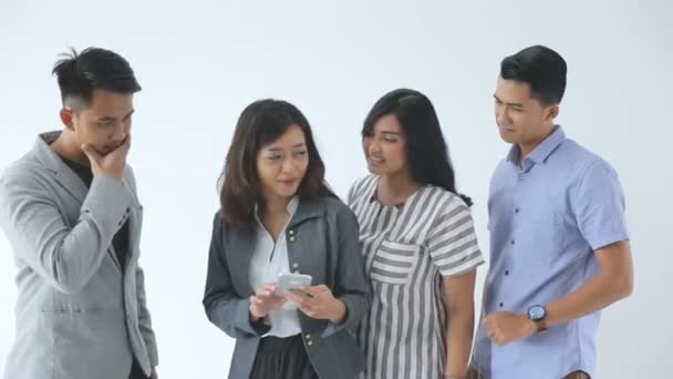 Jóvenes asiático personas selfie — Vídeo de stock