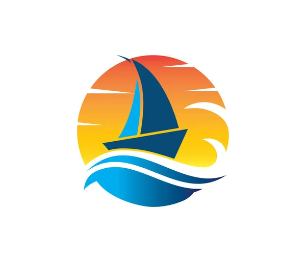 Vektör logo tasarım okyanus deniz su plaj yaz yelken turizm — Stok Vektör