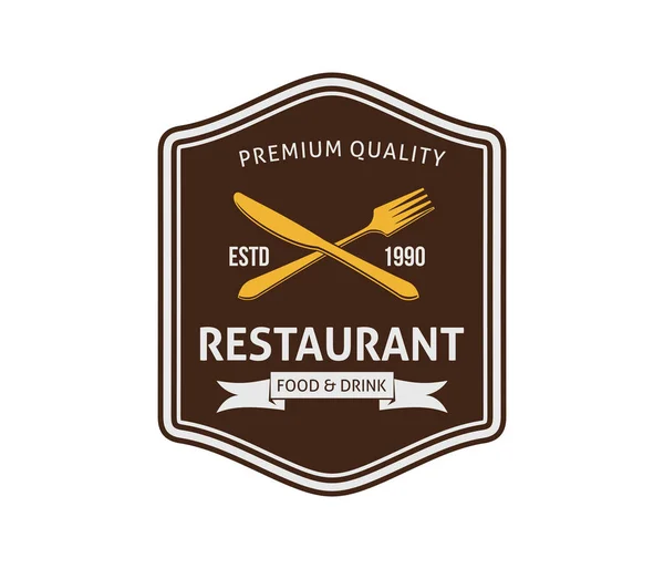 Gıda Restoran ve kafe kahverengi altın rozet logo vektör tasarımı — Stok Vektör