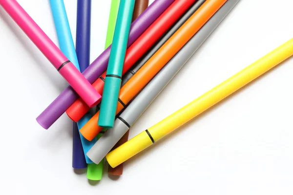 Цвет Ручки Куча Цветными Ручками Изолированы Белом Фоне Цветовая Фоновая — стоковое фото