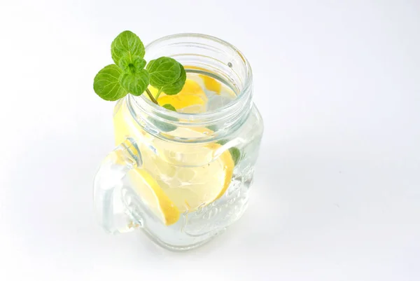 Glass of water, lemon and mint. Detox. — 스톡 사진