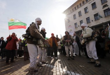 Binlerce insan bir protesto için su istiyor, çünkü su krizi