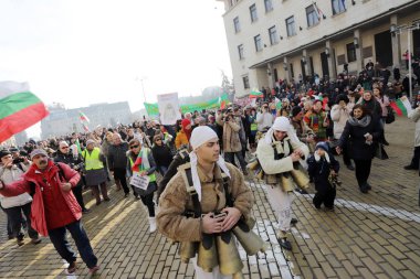 Binlerce insan bir protesto için su istiyor, çünkü su krizi