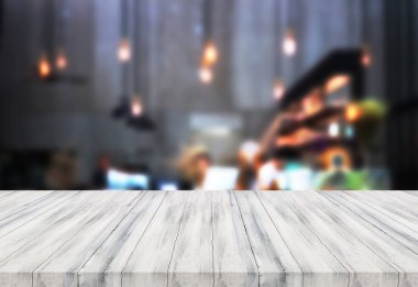 Lüks beyaz top ile arka plan bulanık ahşap