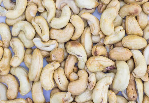 Cashew nuts heap — Stock Photo, Image