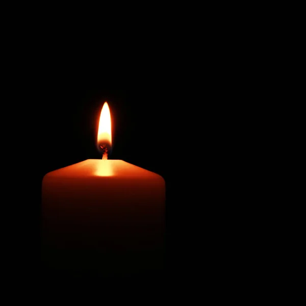 Kerzenlicht Auf Schwarzem Hintergrund — Stockfoto