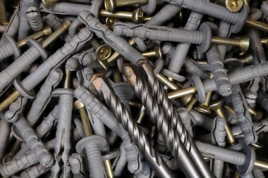 Duvar prizli vidalar. Dowel. Duvar çapaları.