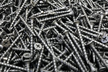 Demir çivi grubu yaklaşıyor.