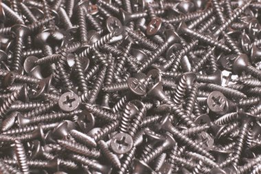 Demir set vidaları yakın 