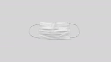 Beyaz koruyucu tıbbi maske