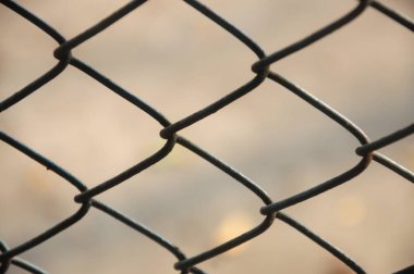 Paslı çelik tel örgü çit, yumuşak odak