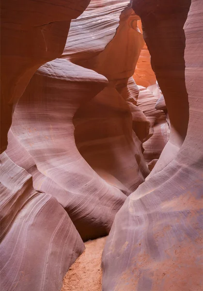 Dans Canyon Sous Lower Antelope Canyon Avec Des Murs Spectaculaires — Photo