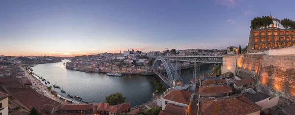 Vista Panorámica Ciudad Oporto Durante Puesta Del Sol Con Río — Foto de Stock