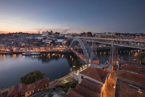 Vue Panoramique Ville Porto Coucher Soleil Avec Rivière Duoro Pont — Photo