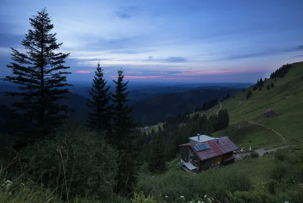 Staufner Hut Landskapet Vid Bergskedjan Nagelfluh Solnedgången Oberstaufen Tyskland — Stockfoto