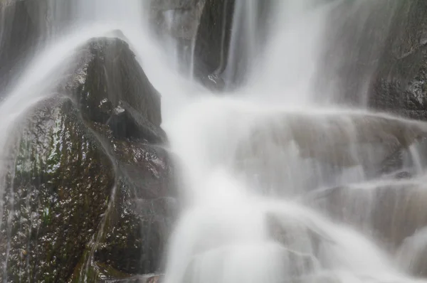 Fragment faller Rochester med stenformationer. Mauritius Island — Stockfoto